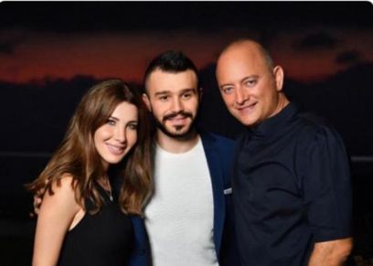 الإعلامي اللبناني مع نانسي عجرم وزوجها