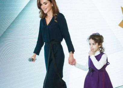 الملكة رانيا ترد على منتقدي ملابسها: