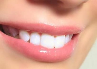 6 طرق تحمي اسنانك في شهر رمضان منها.. تناول الزبدة