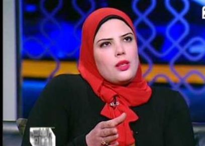 المحامية دينا خليل، عضو جروب «أمهات مصر المعيلات»
