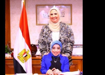 وزيرة التضامن مع هبة عز العرب