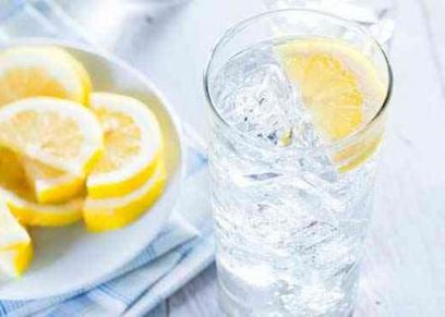 فوائد ماء الليمون