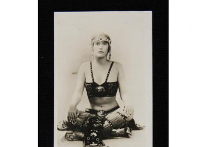 المايوه النسائي عام 1920