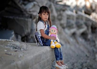 صمود أطفال غزة برغم القصف