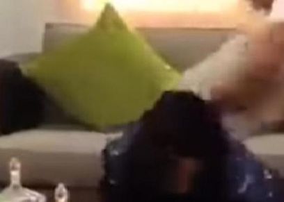 بالفيديو| سيدة عربية تعتدي بوحشية على عاملة المنزل.. والشرطة تقبض عليها