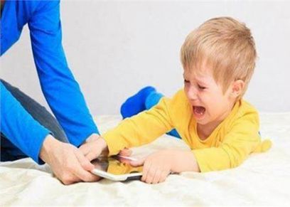 أنشطة سهلة تساعدك في التغلب على غضب طفلك