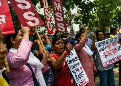 آلاف الهند يتضامون مع حادث اغتصاب طفلة ذات 7 أعوام