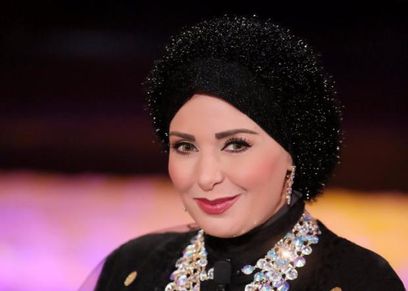 الفنانة صابرين