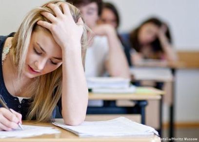 نصائح لأهالي طلاب الثانوية العامة للتعامل مع أبنائهم بعد أداء الامتحان