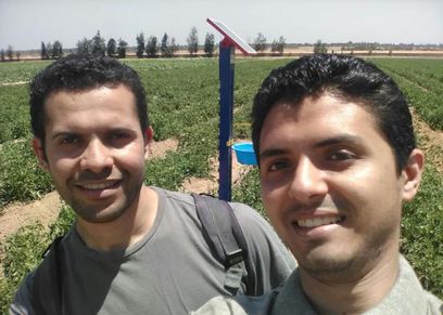 كريم وأحمد يبتكران جهاز يعمل بالطاقة الشمسية