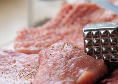 تطرية اللحم-صورة  أرشيفية