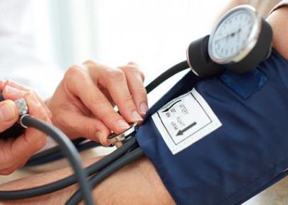 دراسة: تؤكد قدرة شريك الحياة على تخفيض ضغط الدم المرتفع