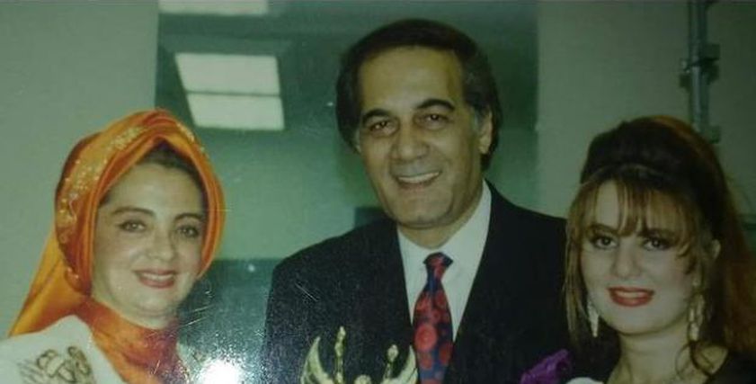 رانيا محمود برفقة والدها ووالدتها