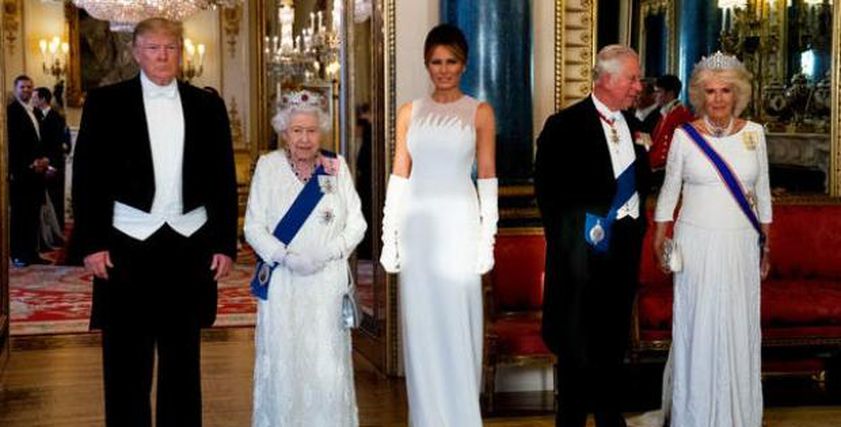 الملكة اليزابيث والرئيس الأمريكي ترامب