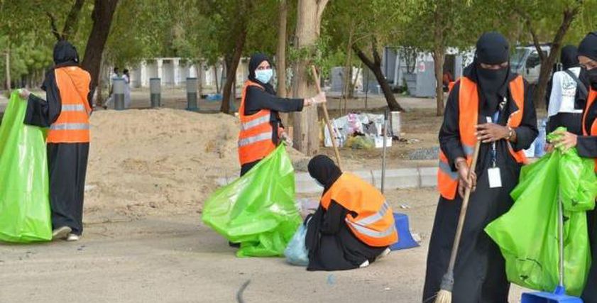 المشاركات في تنظيف مشعل عرفات