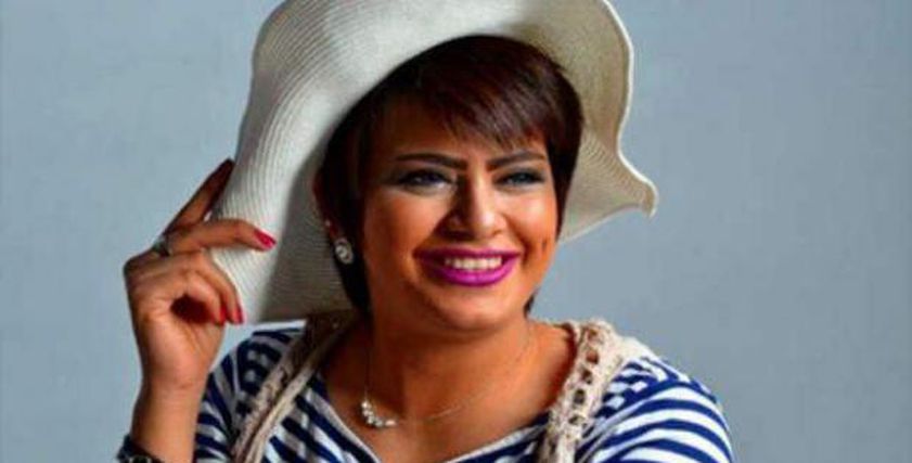 الفنانة الكويتية بيبي أحمد