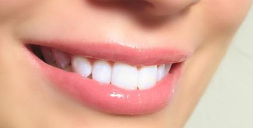 6 طرق تحمي اسنانك في شهر رمضان منها.. تناول الزبدة