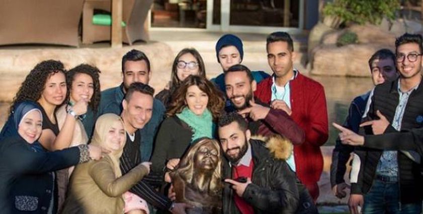 سميرة سعيد وعدد من جمهورها خلال الاحتفالية
