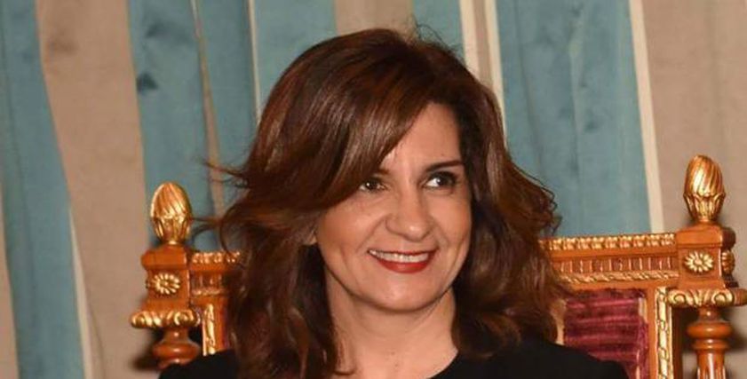 وزيرة الدولة لشئون الهجرة الدكتورة نبيلة مكرم