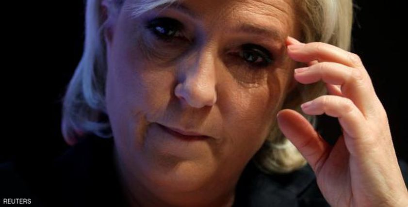 مارين لوبان المرشحة لانتخابات الرئاسة الفرنسية في باريس