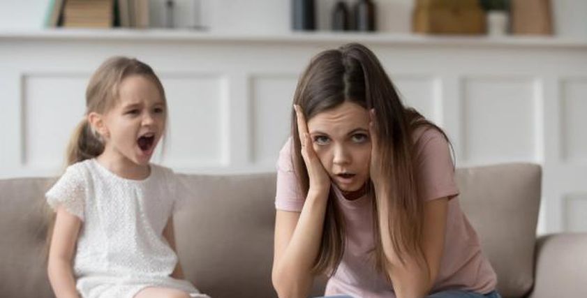 طرق التعامل مع نوبات الغضب عند الأطفال