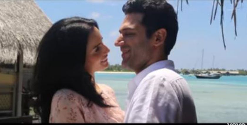 الممثل التركي مراد يلدريم وزوجته ملكة جمال المغرب إيمان الباني