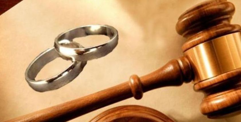 هل تسلب حقوق الزوجة إذا طلبت الطلاق من زوجها.. 
