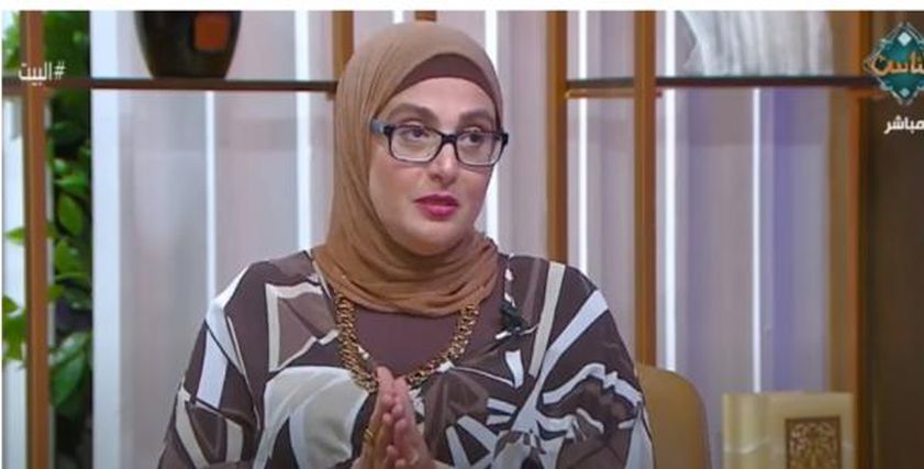الدكتورة إيمان المراكبي أستاذ طب المخ والأعصاب والطب النفسي بكلية الطب في جامعة عين شمس