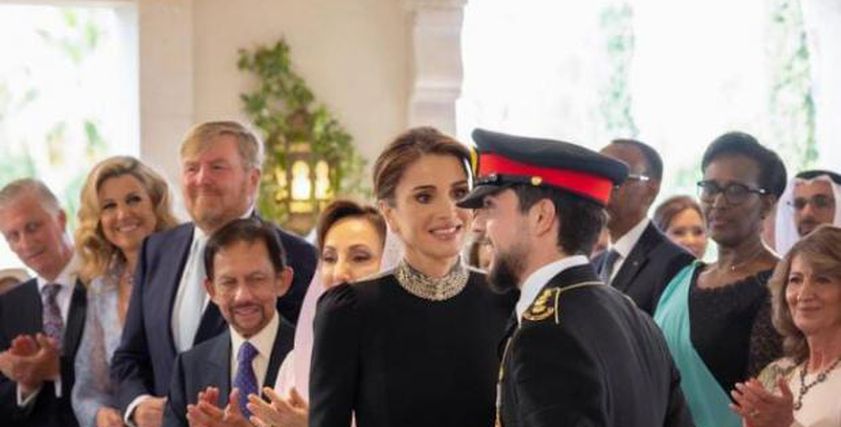 الملكة رانيا العبدالله في حفل زفاف ولي العهد الأردني ابنها