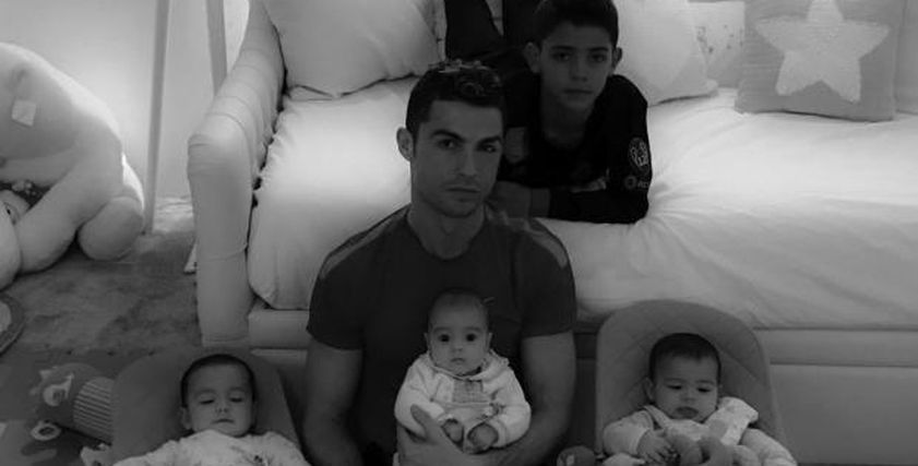 رونالدو وأطفاله