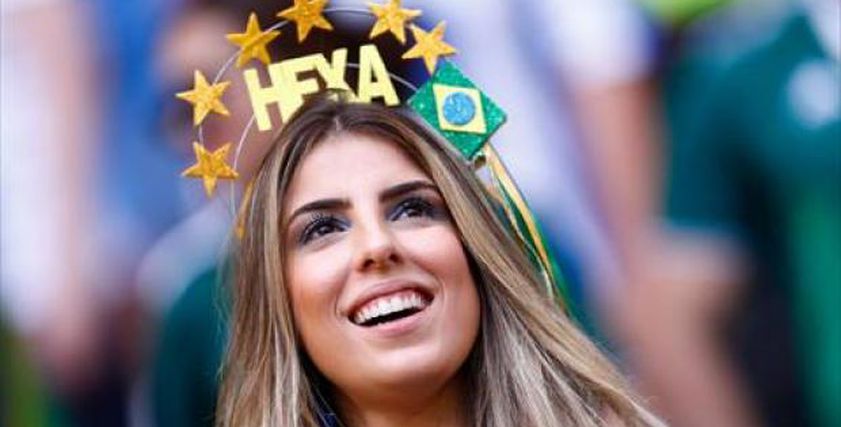 مشجعات البرازيل