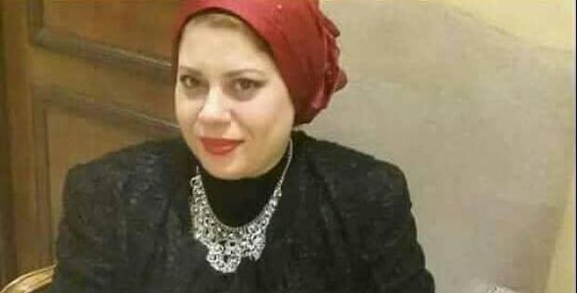 نهاد فهمي أمينة المراة بحزب المصريين الأحرار ببورسعيد