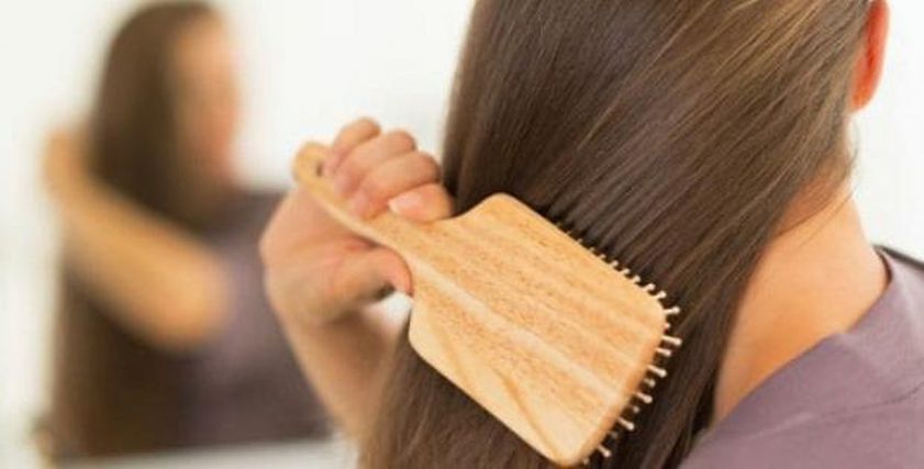 وصفات لتنعيم الشعر 