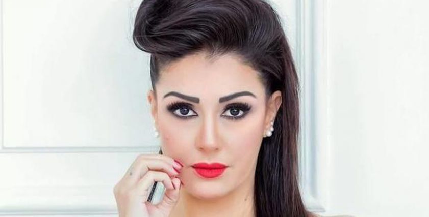 الفنانة غادة عبدالرازق