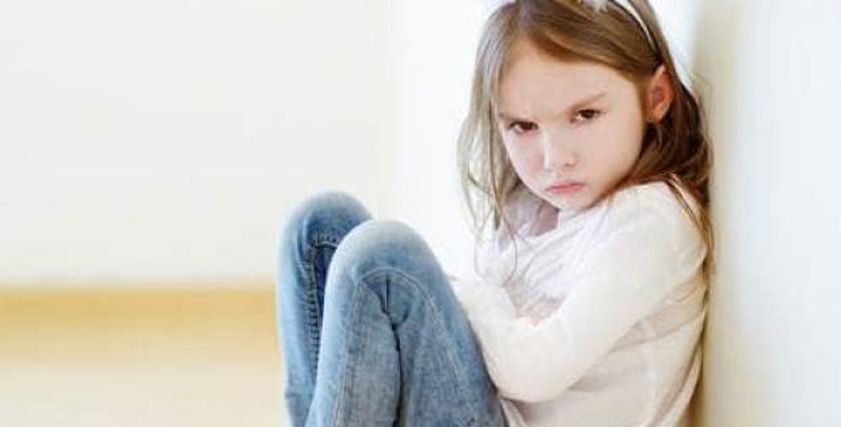 6 نصائح للتعامل مع الطفل العنيد والعصبي