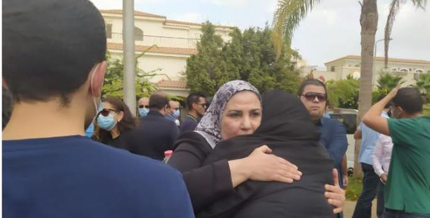 وزيرة التضامن الاجتماعى تقدم واجب العزاء في وفاة فرخندة حسن