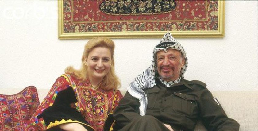 ياسر عرفات وزوجته سهى عرفات
