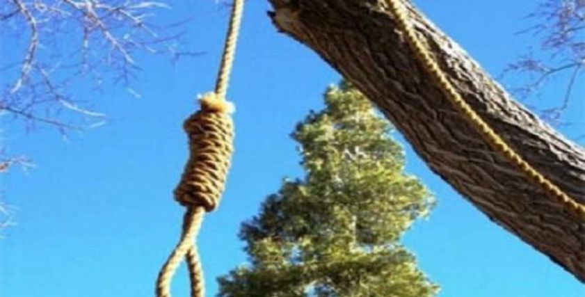 انتحار فتاة على شجرة منزلها والسبب ظهور حب الشباب