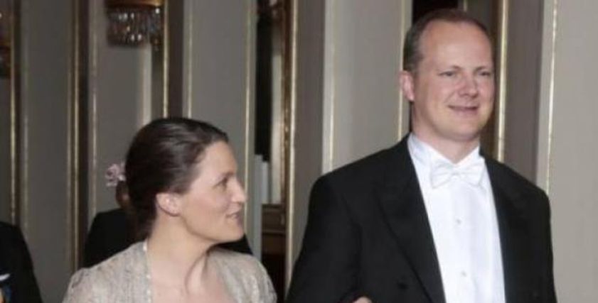 وزير نرويجي يستقيل من أجل زوجته