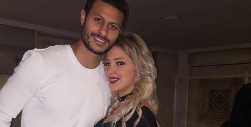 محمد الشناوي وزوجته