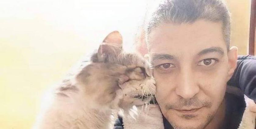 أحمد وقطه مشمش