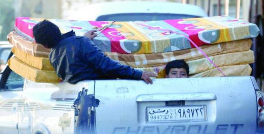 السيارات المأوى الجديد للفلسطينيين
