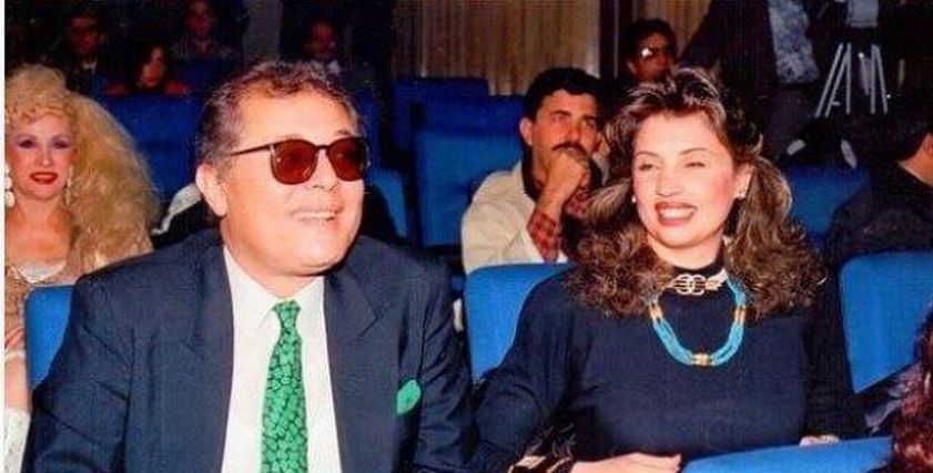 محمود عبدالعزيز وزوجته الأولى