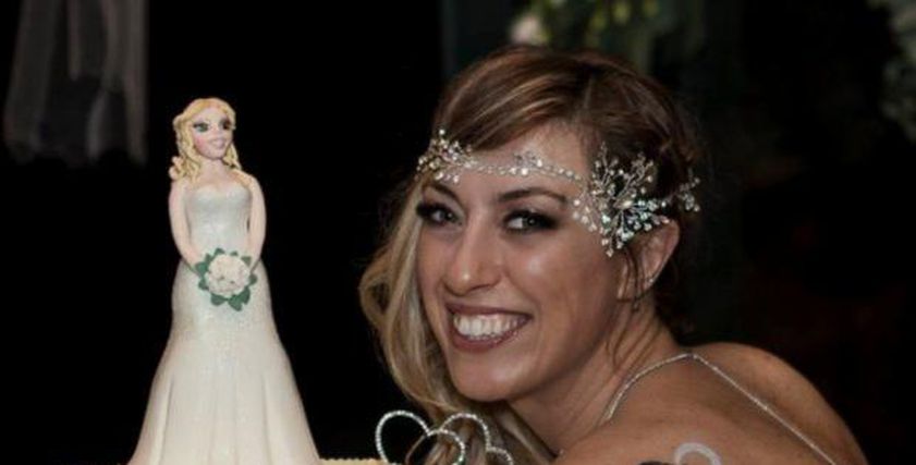 امرأة إيطالية تزوجت نفسها...وقضت شهر العسل في مصر