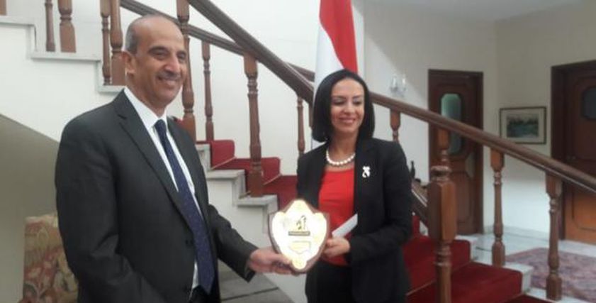 مايا مرسي تشارك في مأدبة الغذاء التي اقامها سفير مصر لدى اثيوبيا