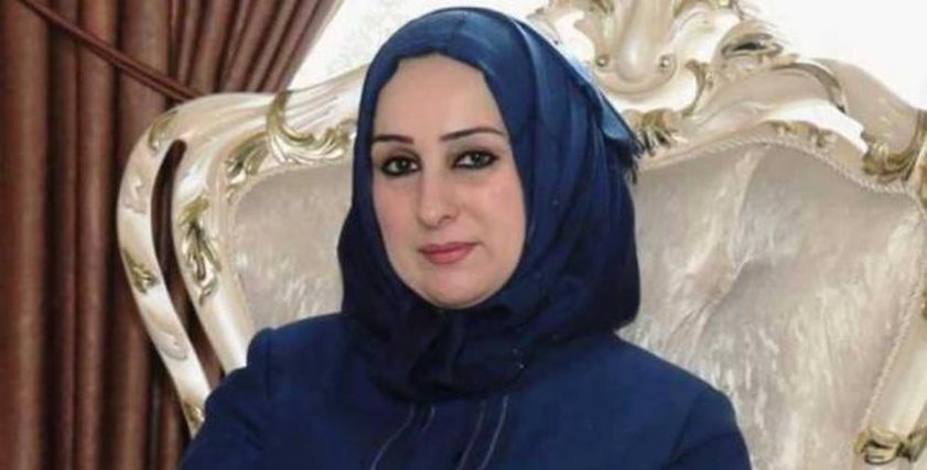 وزيرة عراقية تقدم استقالتها بسبب