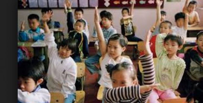 مدير روضة أطفال بالصين اعتدى جنسيًا على طفلة 4 سنوات وجدتها وصفته بـ