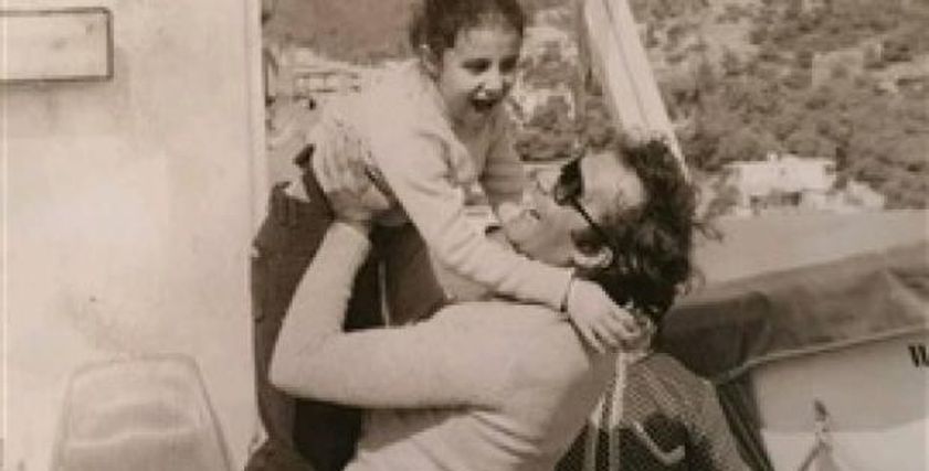 رانيا محمود ياسين في طفولتها
