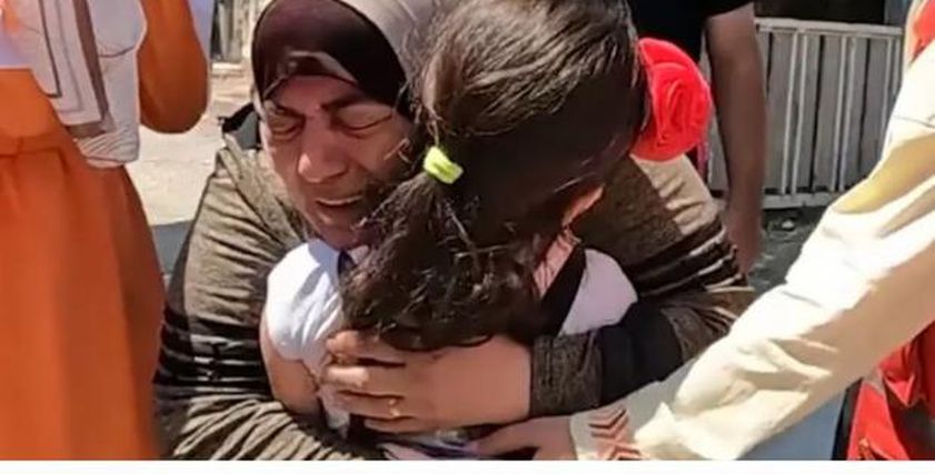 لقاء مؤثر لجدة بحفيدتها بعد 6 أشهر من زلزال تركيا
