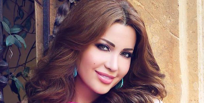 الفنانة نسرين طافش